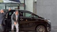 ジャイアンツ球場を訪れた巨人・松井新監督（撮影・西岡正）