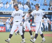 中大時代の森下（左）と北村＝２０２２年（撮影・伊藤笙子）