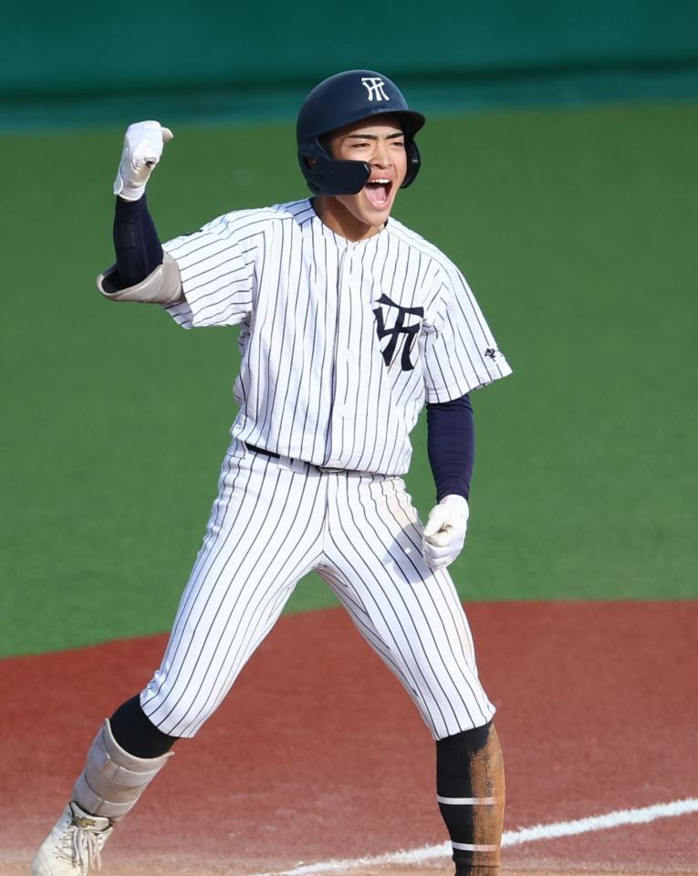 常葉大菊川・小柳
