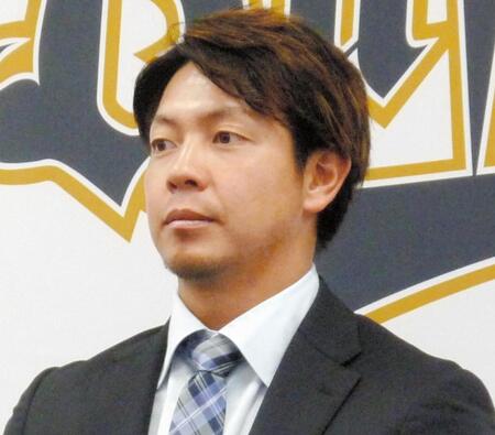 白崎浩之氏