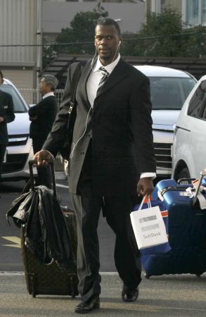 　キャンプイン前日にチームと一緒に宿舎に入ったルイス