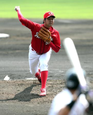 　巨人打線を相手に力投する中崎（撮影・武藤健一）