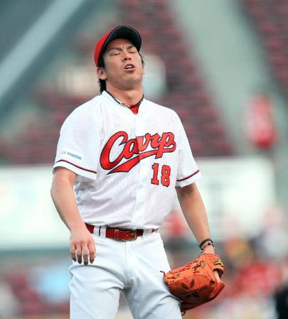 初回でいきなり５失点した広島・前田健太＝マツダスタジアム