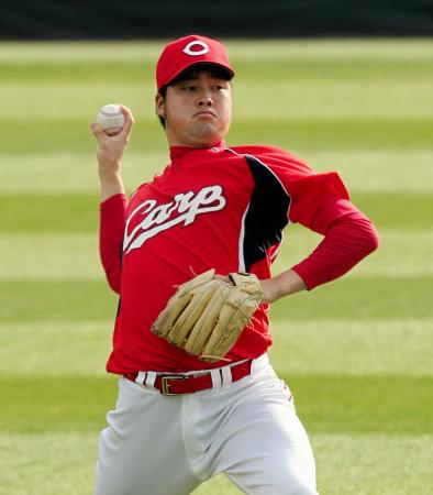 　血行障害を乗り越え、来季の飛躍を誓う中崎