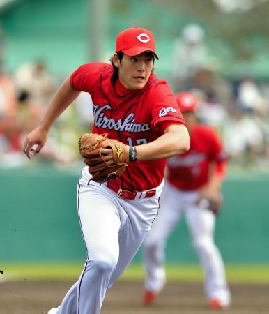 　好投する九里（撮影・金田祐二）