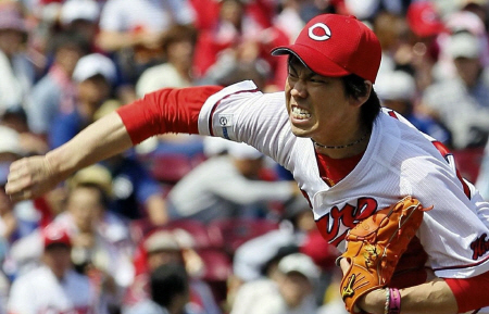 力投した広島先発の前田健太＝マツダスタジアム（撮影・出月俊成）