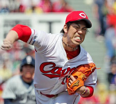 　７回を投げ、今季４勝目を挙げた前田（撮影・出月俊成）