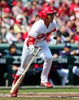 ドラ1野間がプロ初スタメン初安打