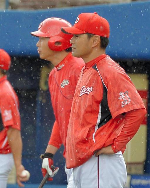 緒方監督　好調中崎を守護神に据え置き