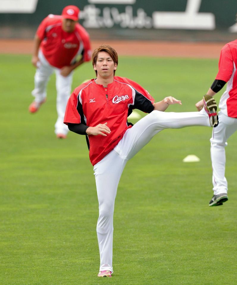 　スライド登板で巨人戦に臨む前田（撮影・出月俊成）