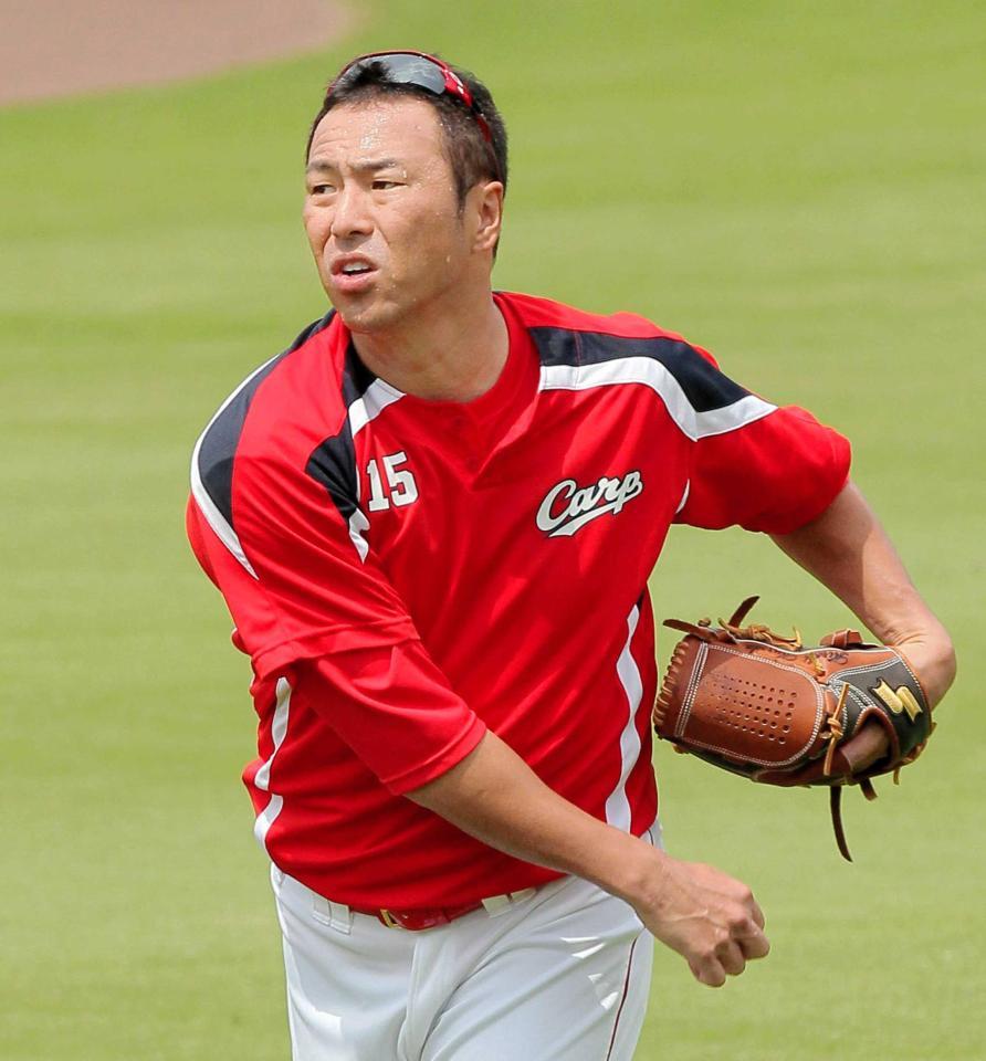 　次戦の先発へ向け調整する黒田