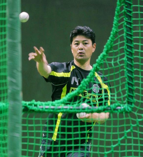 緒方監督が休日返上で野間ら指導