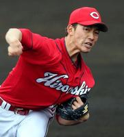 先発し、３回を１安打無失点に抑えた広島・中村祐太＝清武（撮影・北村雅宏）