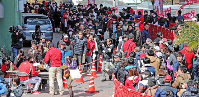 さすがの男気全開!黒田40分即席サイン会