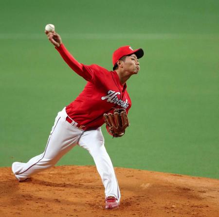 　プロ初登板で力投。初勝利を手にした横山（撮影・高部洋祐）