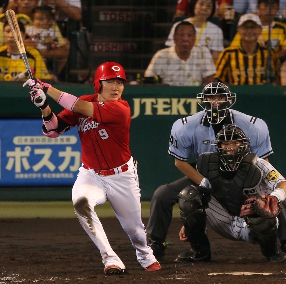 １０日の阪神戦で本塁打を放った丸