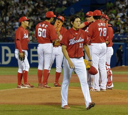 　６回、途中降板する九里（撮影・堀内翔）