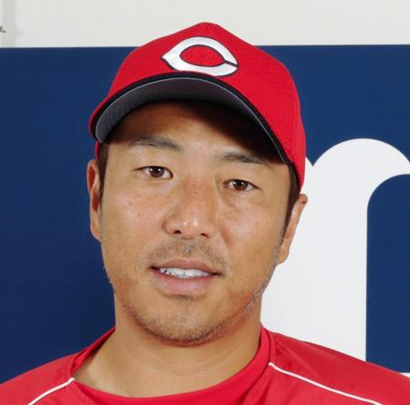 イチローを祝福した広島・黒田