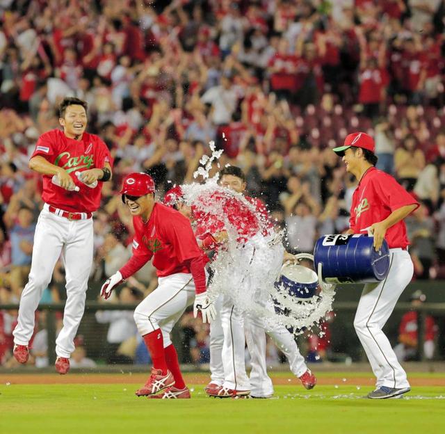 広島、サヨナラ勝ちでマジック９　丸が決勝打「最高です！」