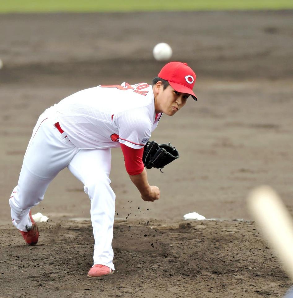 サムソン打線を相手に力投する加藤（撮影・吉澤敬太）