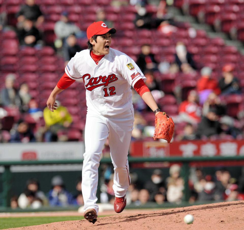　西武打線を４回無安打に押さえ込んだ九里（撮影・吉澤敬太）