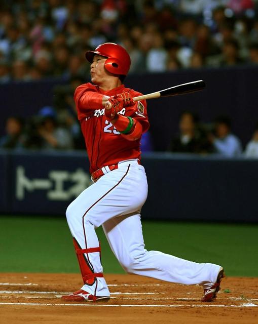 新井、貴重な追加点「みんながつないでくれた場面だったので」