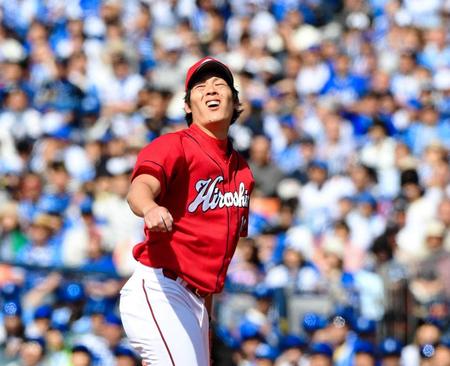 　３回、ロペスに満塁弾を浴び悔しがる九里