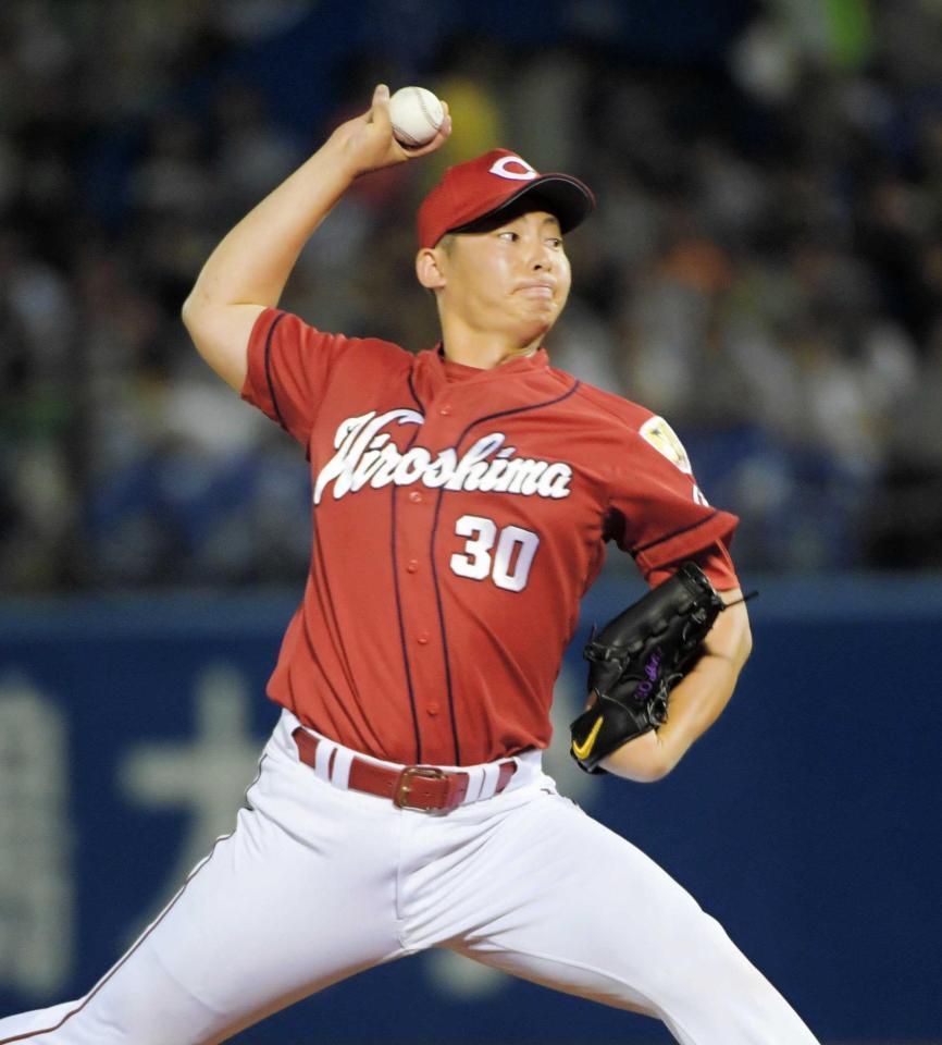 　７回に登板し力投を見せる一岡（撮影・金田祐二）