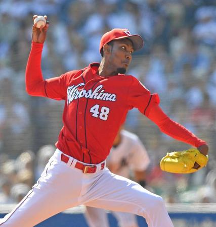 　２番手で登板し、無失点に抑えたアドゥワ