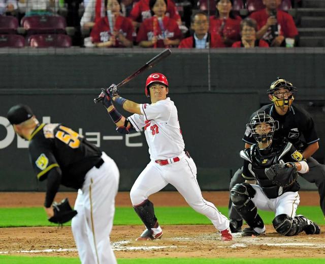 ノマキクコンビ、連続タイムリー　菊池「つなぐ気持ちで」