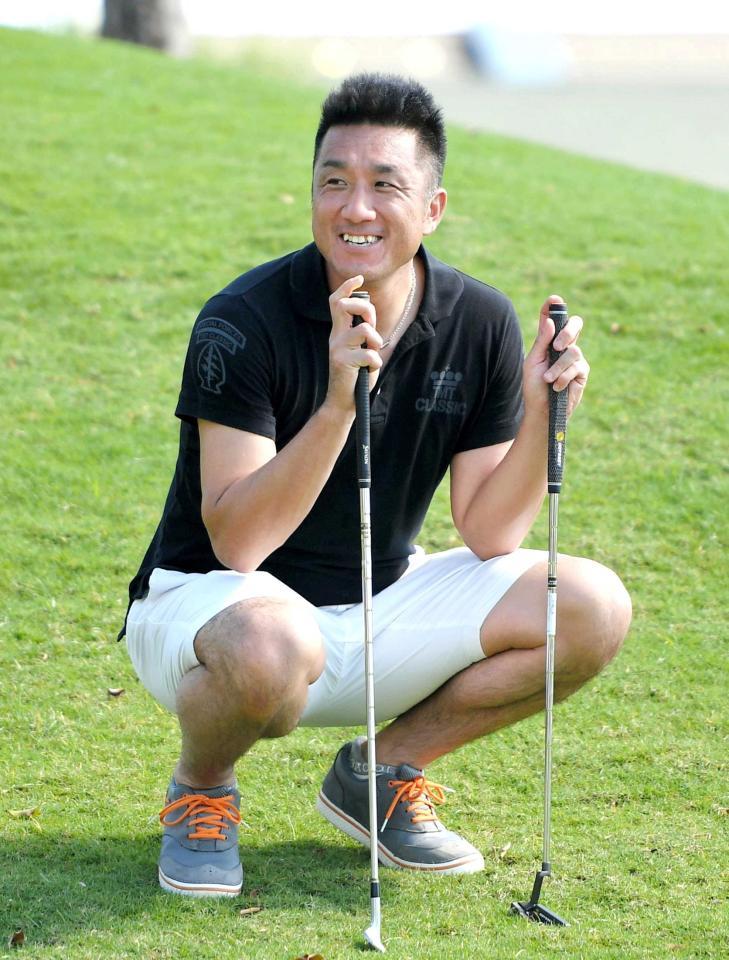 　オーナー杯ゴルフを楽しむ永川　