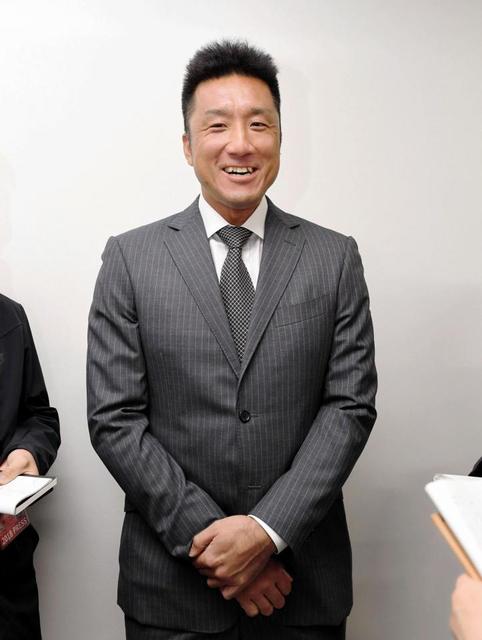38歳の永川は現状維持 年俸２０００万円でサイン「年齢関係ない」