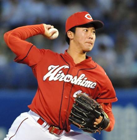 力投する広島先発広島・山口翔＝神宮（撮影・出月俊成）