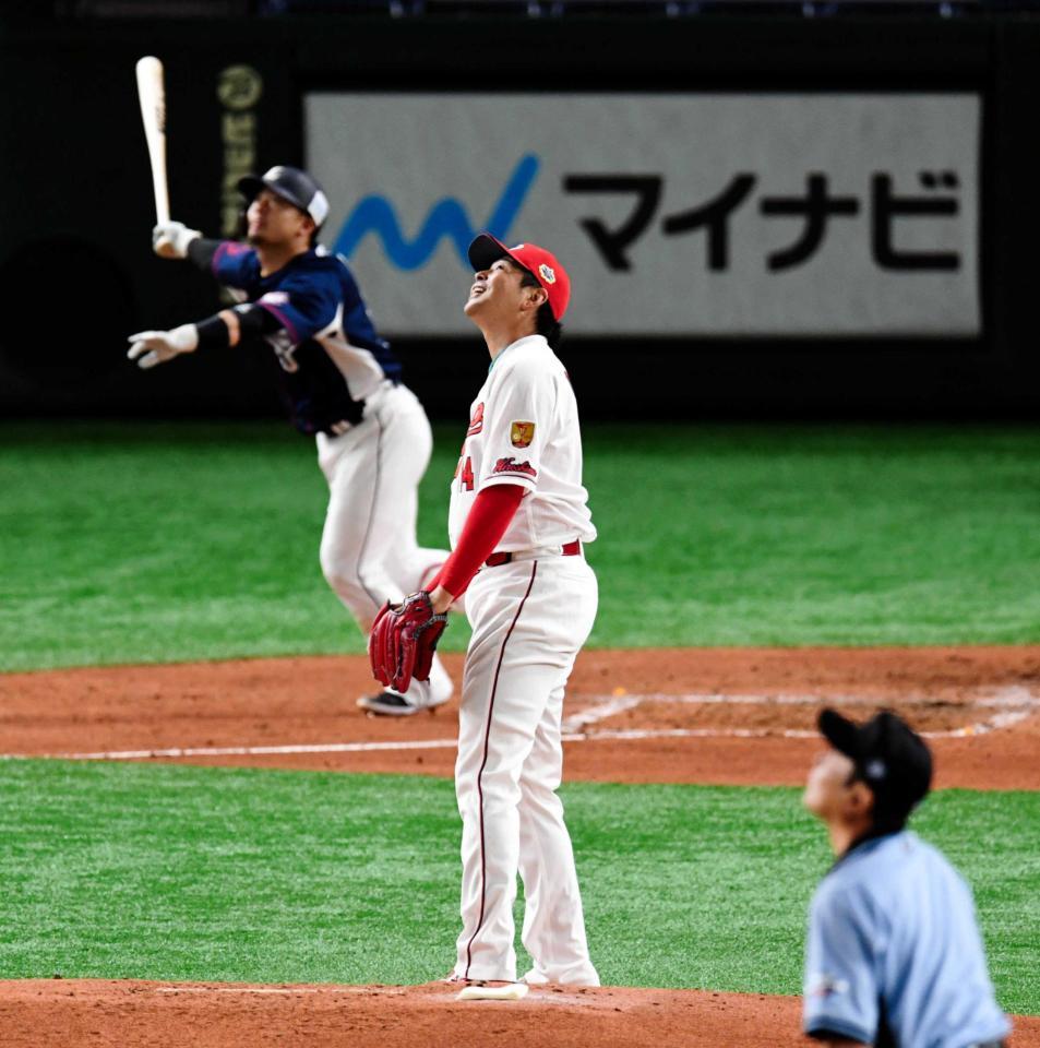 　２回、森に２ランを浴び苦笑いを浮かべる