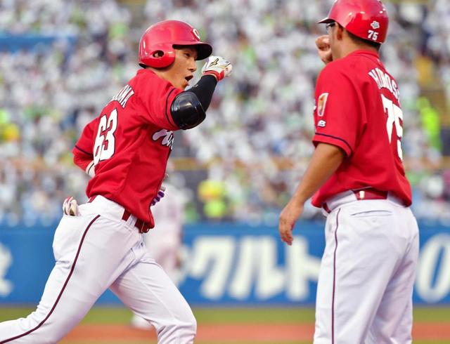 西川龍馬７日間で先頭弾３発　「マジ！？」仰天の球団記録で８連勝けん引