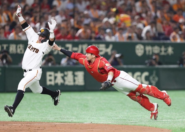 カープファン必見 緒方監督グローブ 野球 グローブ 野球 グローブ