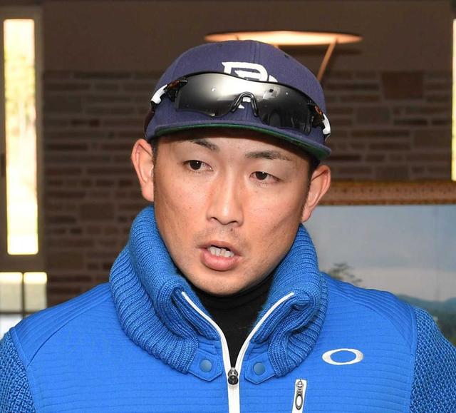 広島カープ 梵選手直筆サイン入りバット - スポーツ選手