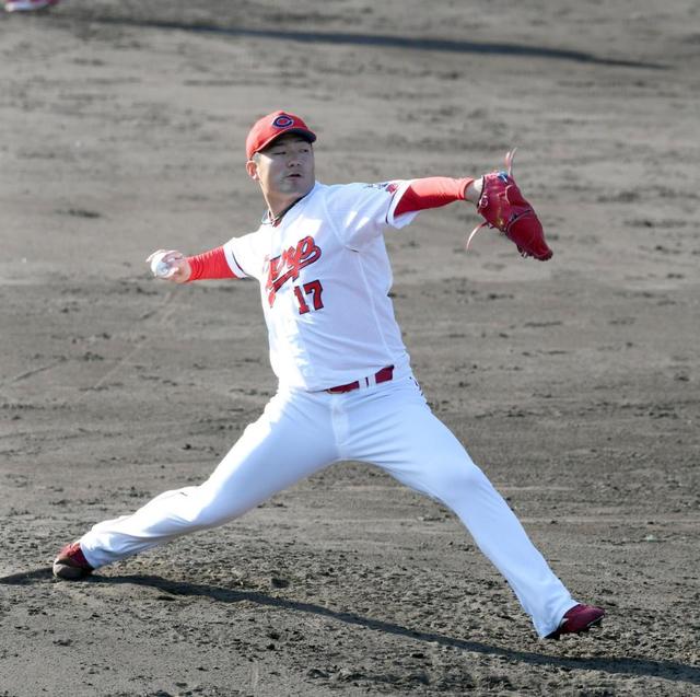 広島 岡田は２回無安打無失点 今季配置転換 中継ぎは投げミスが許されない 広島カープ デイリースポーツ Online