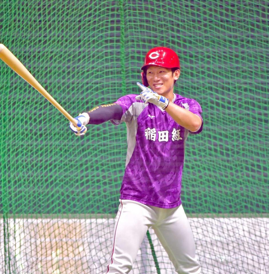 　居残りでフリー打撃をする西川（撮影・立川洋一郎）