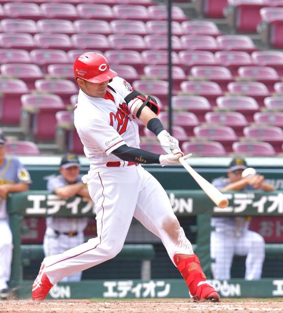 鈴木誠也 実使用バットクラック有り（広島背番号51時代） 鈴木誠也 実使用バットクラック有り（広島背番号51時代）