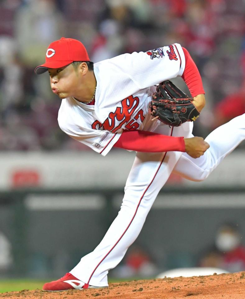 　６回にプロ初登板し、１イニングを無失点に抑える好投を見せた田中法（撮影・立川洋一郎）