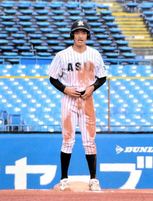 広島ドラ６亜大・矢野、走攻守で大活躍　Ｖ三塁打「迷いなく打ちにいけた」