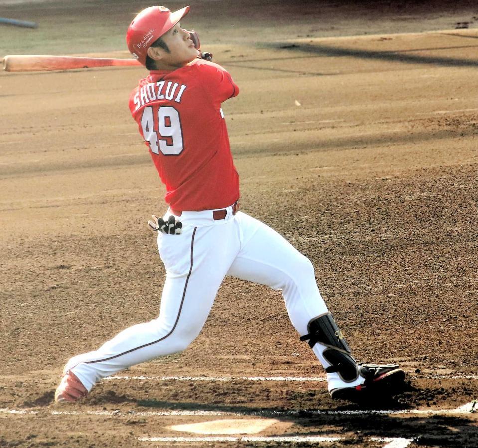 　６回、今リーグ３本目の本塁打を放った正随