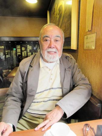 ２２日から外出解禁となる安仁屋宗八氏