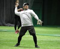 左翼再挑戦に意欲を示した広島・松山