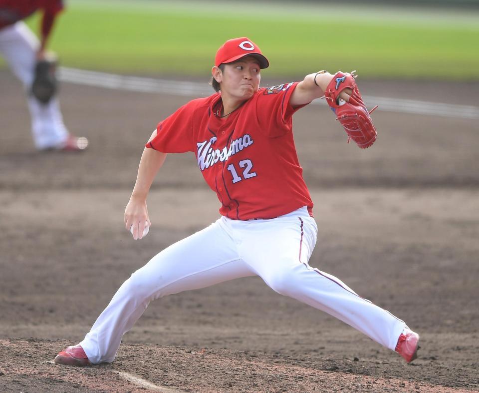 １イニングを三者凡退に抑えた広島・大道温貴＝沖縄セルラースタジアム那覇（撮影・伊藤笙子）