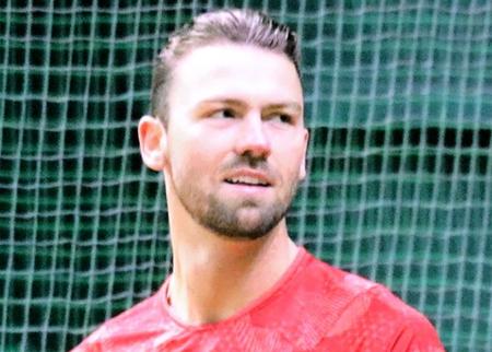 　広島・スコット