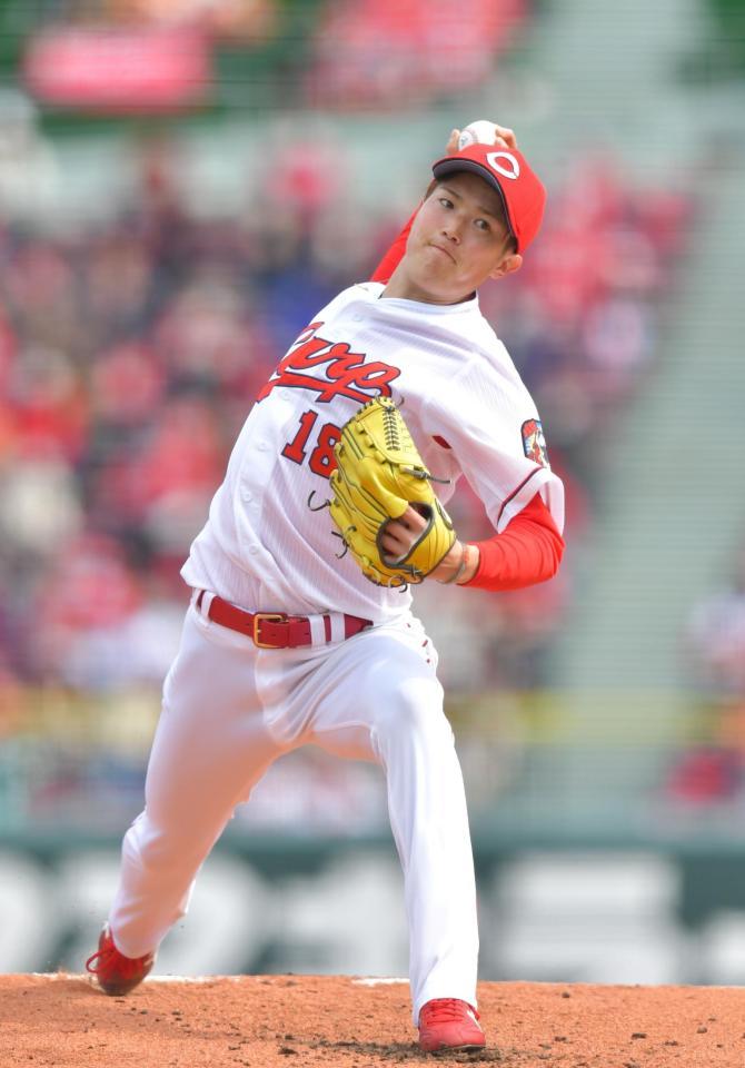 　先発して４回を投げ、無安打無失点の好投を見せた広島・森下（撮影・立川洋一郎）