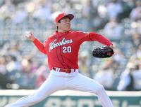 　８回を無失点に抑える栗林（撮影・田中太一）