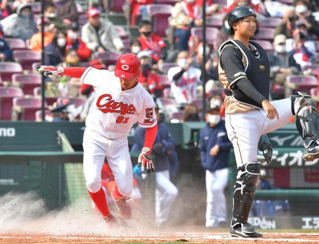 積極的な走塁はキャンプからの反復練習の成果 石原慶幸氏が注目したカープの得点シーン 広島カープ 野球 デイリースポーツ Online